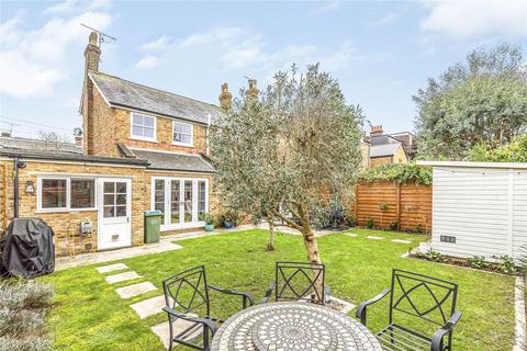 6 Windsor Road, Teddington, TW11 0SF