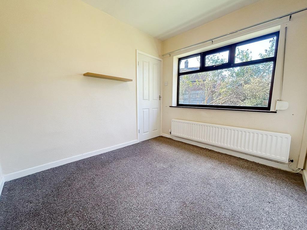 Dining room / 4th bedroom
