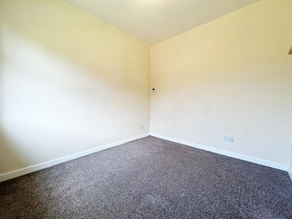 Dining room / 4th bedroom