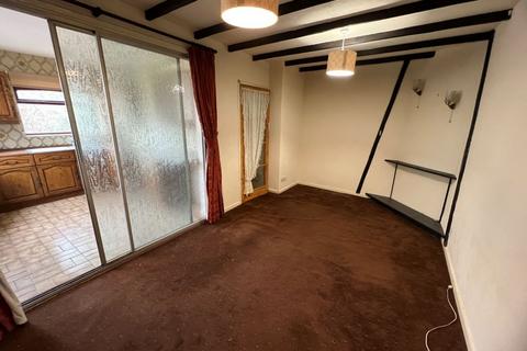 3 bedroom semi-detached house for sale, 50 Hall Street East, Wednesbury, WS10 8PB