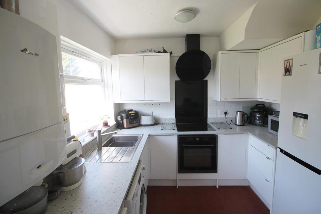 Kitchen.JPG