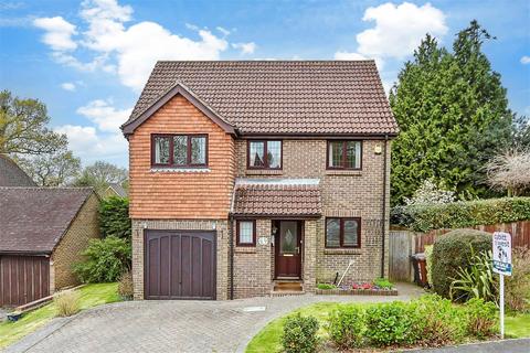 4 bedroom detached house for sale, Britts Farm Road, Buxted, Nr Uckfield, East Sussex