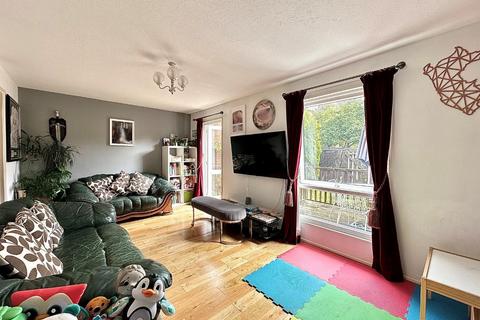 20 Dimock Square, Northampton, NN4 9RB