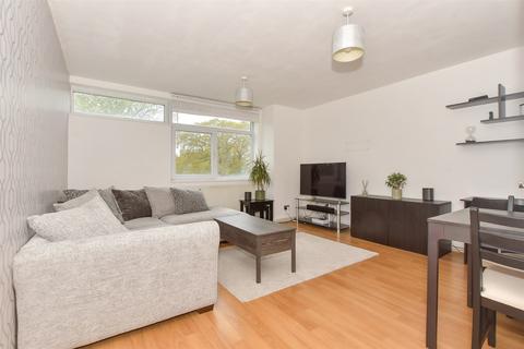 1 bedroom flat for sale, The Drive, Great Warley, Brentwood, Essex