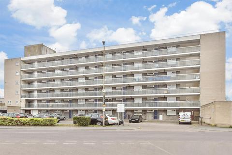 1 bedroom flat for sale, The Drive, Great Warley, Brentwood, Essex
