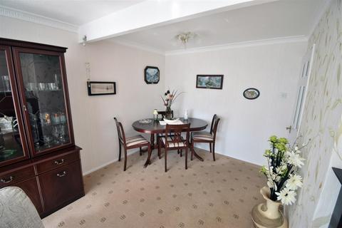 25 Ashfield, Newton Aycliffe, DL5 7DA
