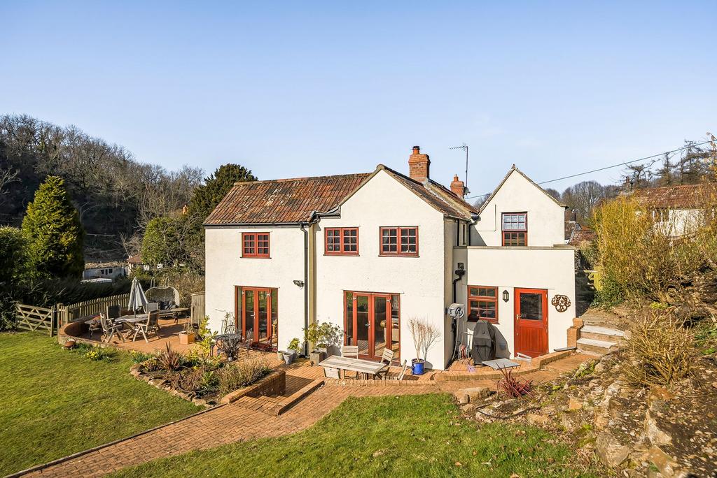 The manor House