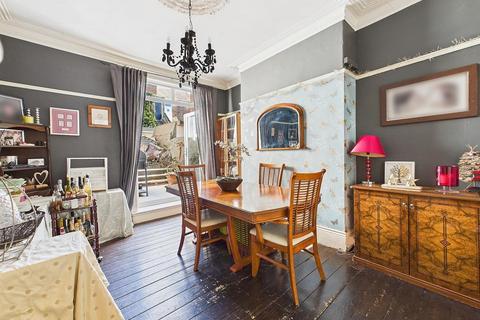 5 bedroom terraced house for sale, Rectory Road, Gateshead NE8