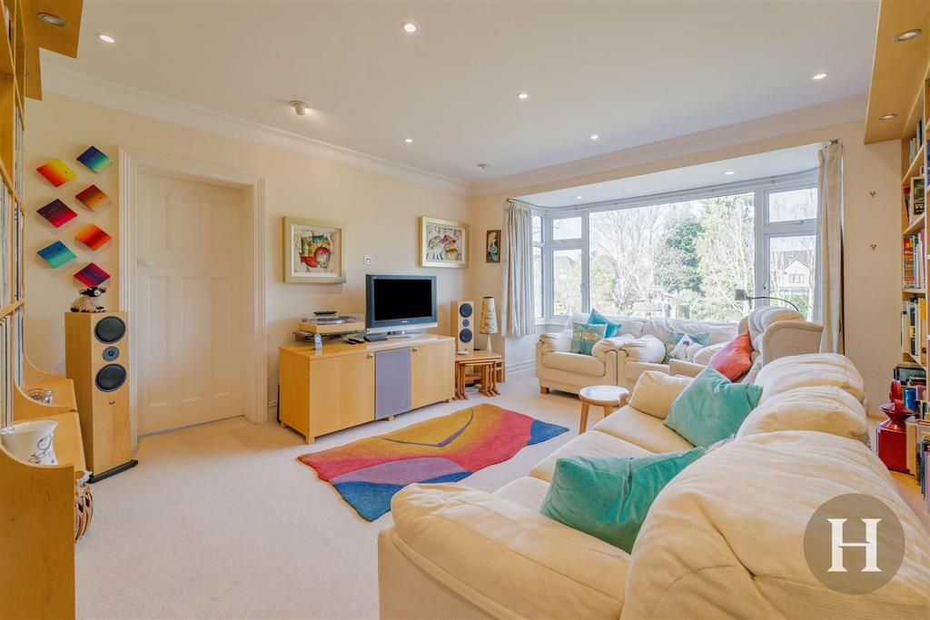 Hadleigh Estate Agents-39.jpg