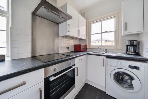 2 bedroom flat for sale, Windsor,  Berkshire,  SL4