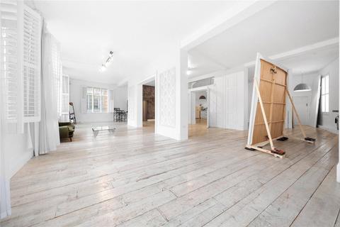 Office to rent, Kingsland Road, E2