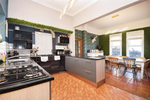 Gwynfa Bryn Hyfryd Road, Tywyn, LL36 9HG