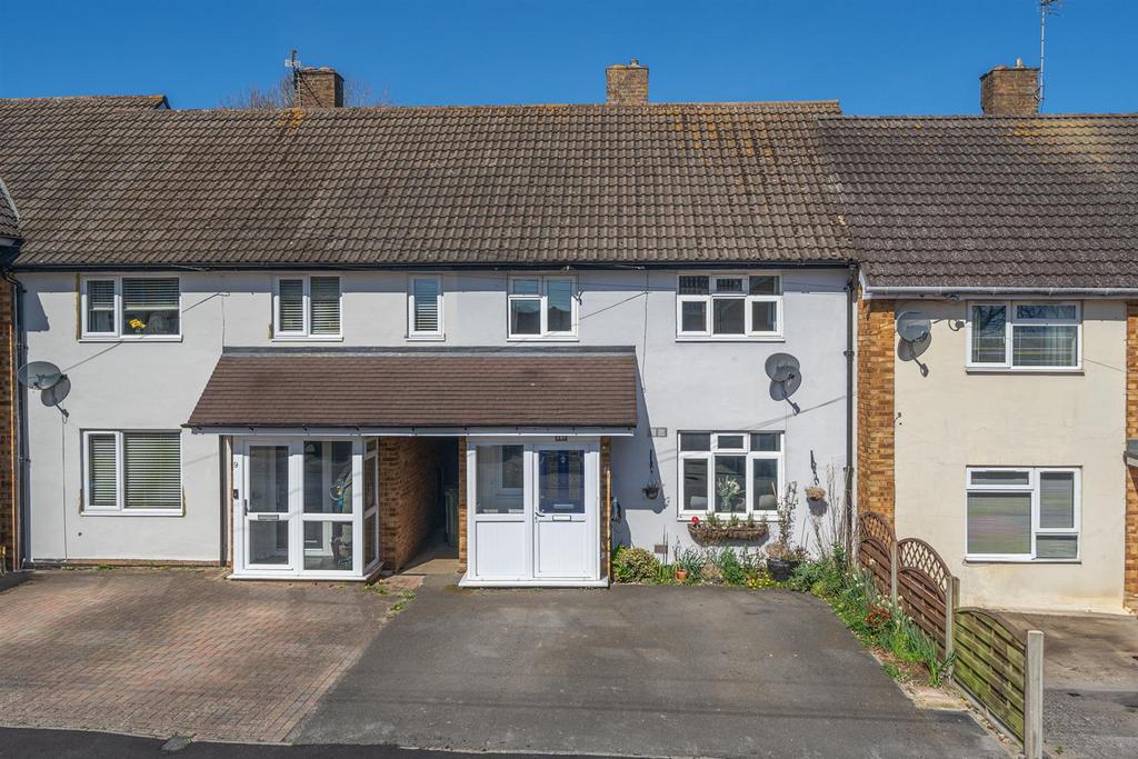 11-Peartree-Road-07108.jpg