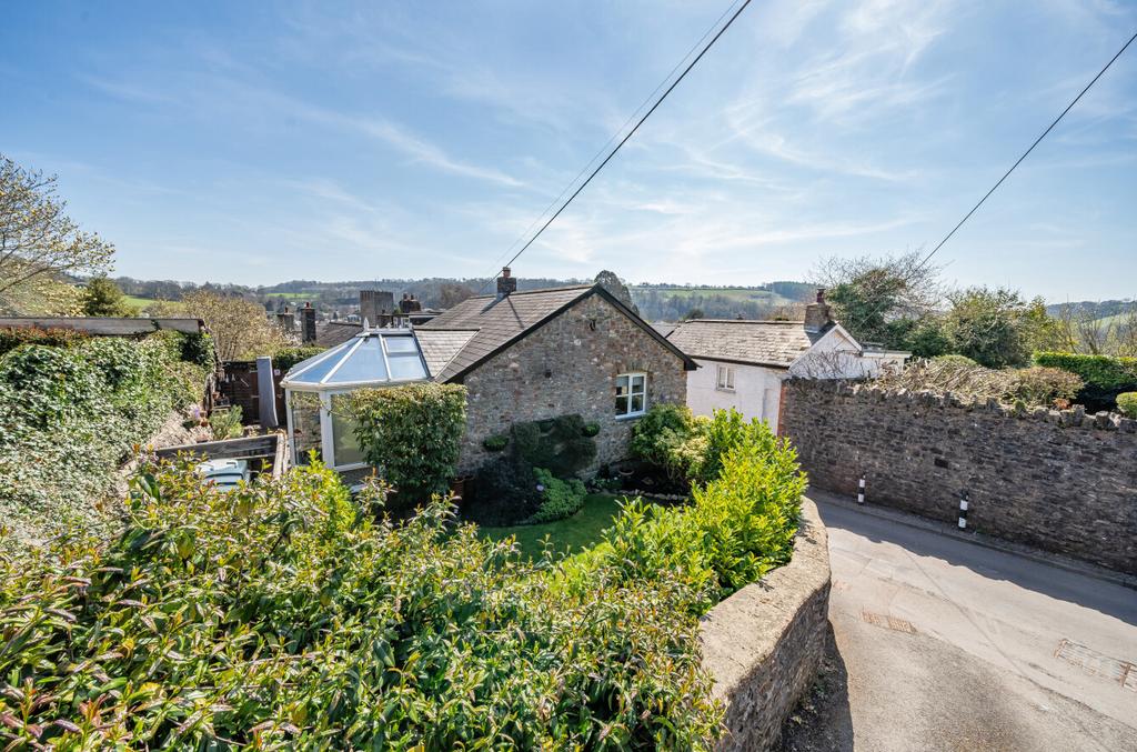 Bampton Seddons