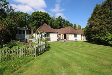 Woodland View Griggs Green, Liphook, GU30 7PD