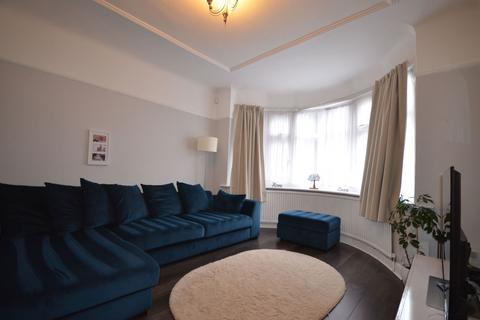 4 bedroom semi-detached house for sale, Grange Avenue, Stanmore, HA7
