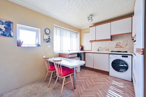 15 Clover Way, Hemel Hempstead, HP1 3EA