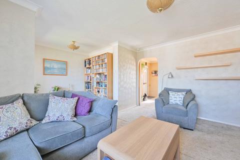 15 Clover Way, Hemel Hempstead, HP1 3EA
