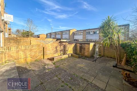 5 bedroom house to rent, Timber Dene, Bristol BS16