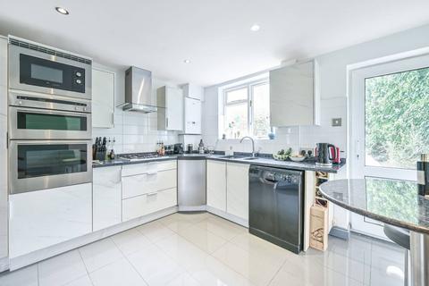 4 bedroom semi-detached house for sale, Glenwood Road, Mill Hill, London, NW7