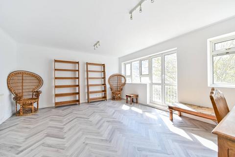 22, Peldon Court Sheen Road, Richmond, TW9 1YT