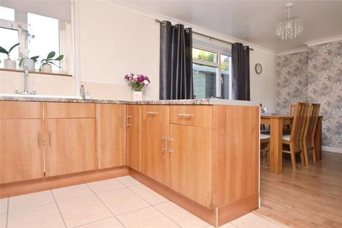 3 bedroom semi-detached house for sale, Tudor Road, Sudbury, Suffolk, CO10