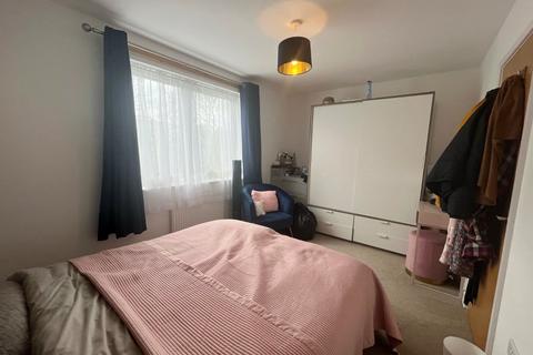 3 bedroom house to rent, Salts View, Baildon, Shipley, BD17