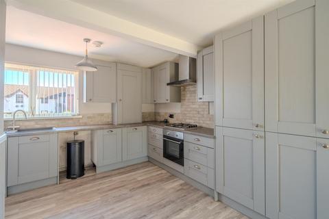 3 bedroom end of terrace house for sale, Greenfield Close, Cwmbran NP44
