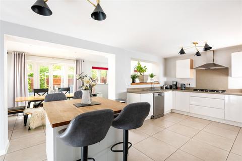 9 Brickhill Way, Calvert, Buckingham, MK18 2FS