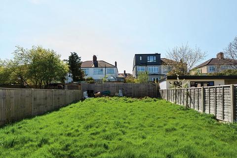59 Lancaster Road, London, SE25 4BL
