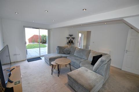 4 bedroom detached house for sale, Battlebridge Close, Leominster