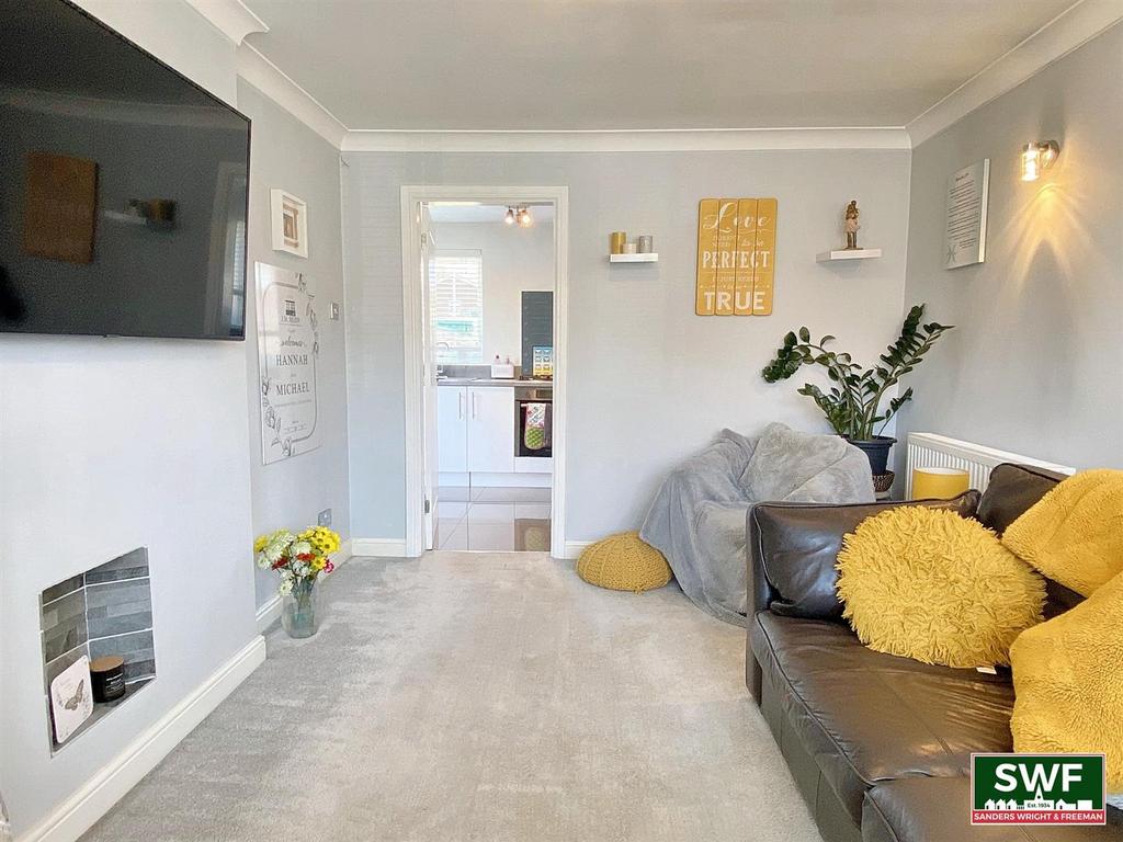 Living room8.jpg