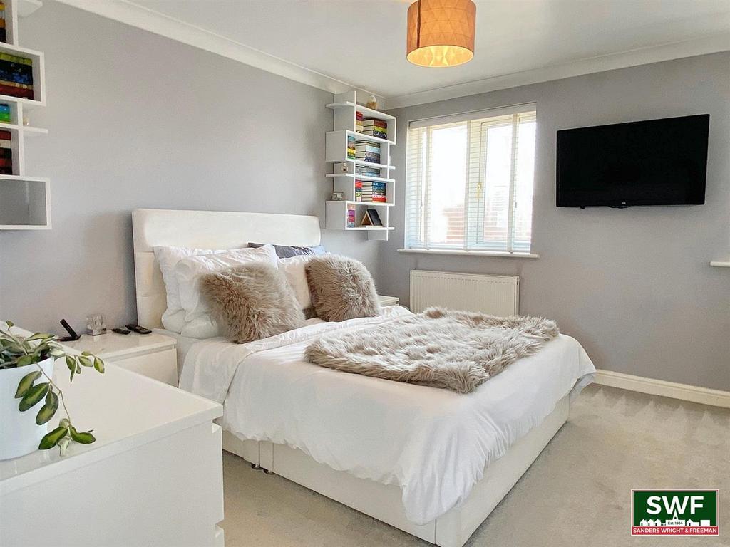 Bedroom1.2.jpg