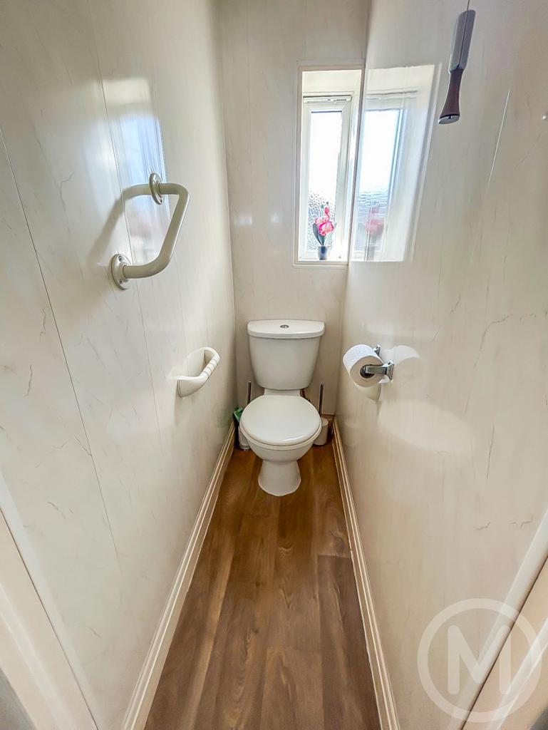 Wynn wc.JPG