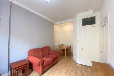 1 bedroom flat to rent, Wardlaw Place, Gorgie, Edinburgh, EH11