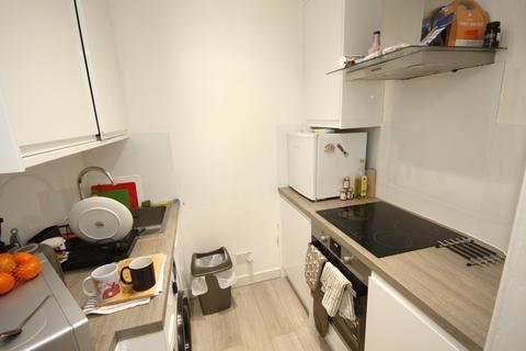 1 bedroom flat to rent, Wardlaw Place, Gorgie, Edinburgh, EH11