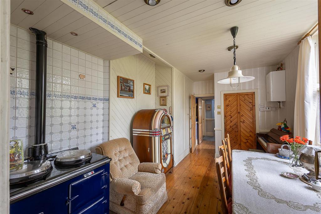 Breakfast Room