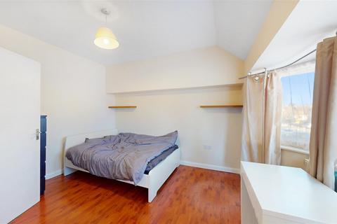 5 Neeld Crescent, Wembley, HA9 6LW