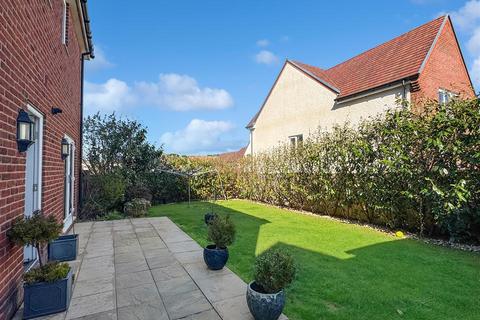 1 Colwill Walk, Bideford, EX39 3TE