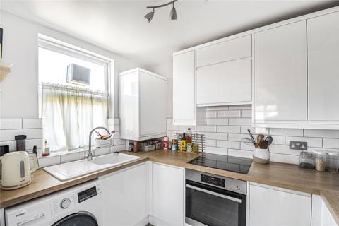 1 bedroom flat for sale, Verran Road, London, SW12