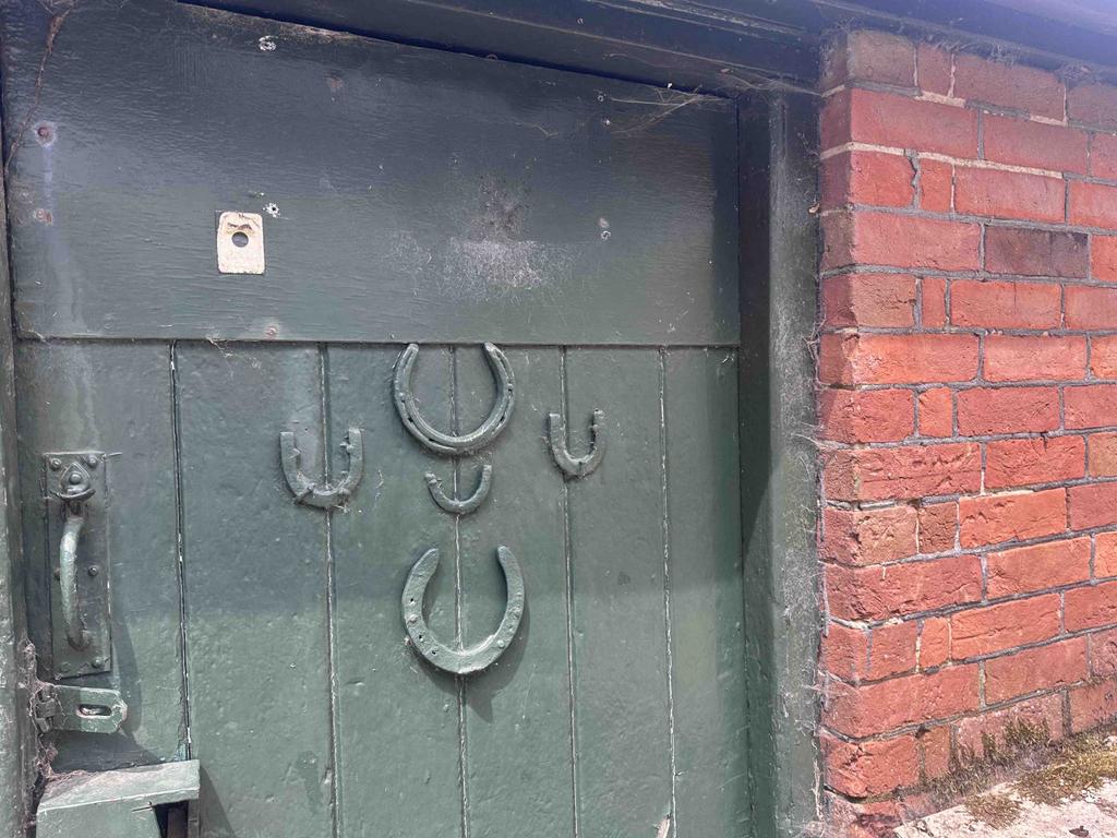 Brick Store