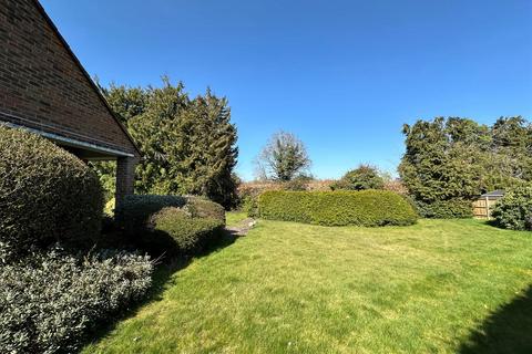 2 bedroom detached bungalow for sale, Abbots Ride, Farnham