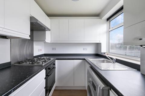 2 Chartwell Place, Sutton, SM3 9TD
