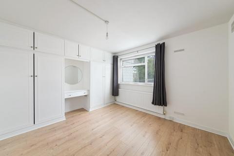 2 Chartwell Place, Sutton, SM3 9TD