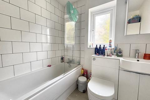 38 Amberhill Way, Worsley, Manchester, M28 1YJ