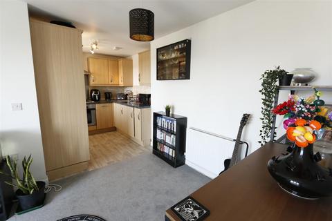24 River View, Shefford, SG17 5FL