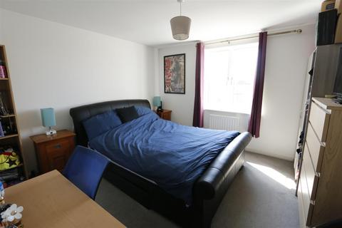 24 River View, Shefford, SG17 5FL