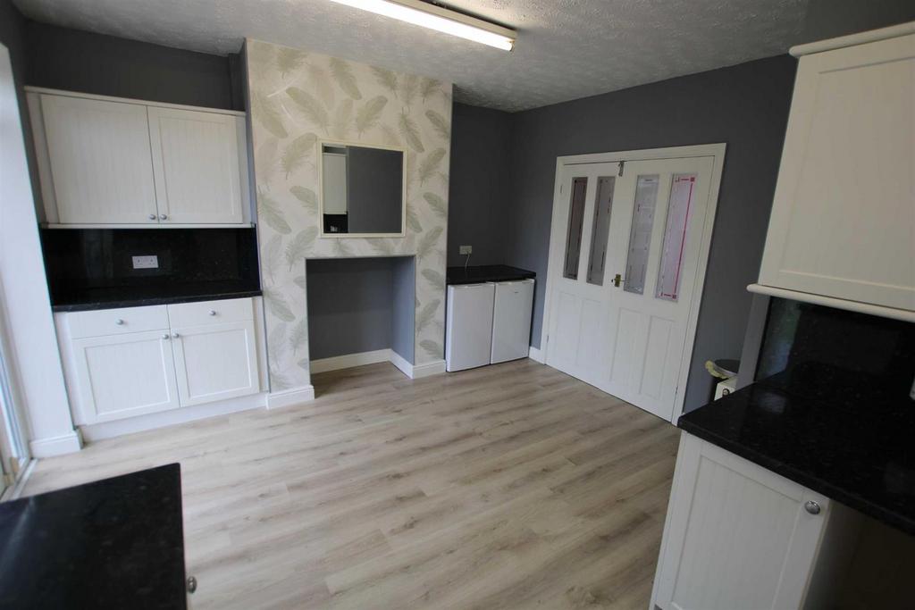 Fitted Dining  Kitchen: