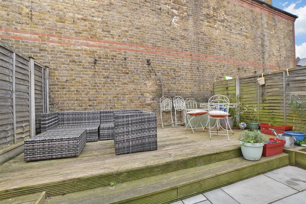 Patio / Decking