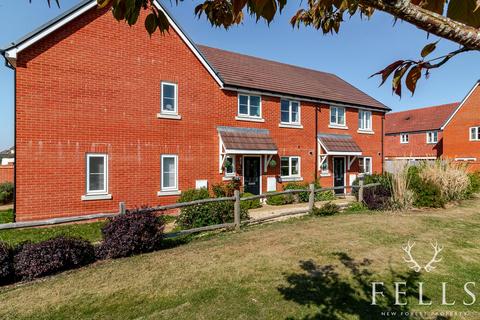 56 Narrowleaf Drive, Ringwood, BH24 3FS